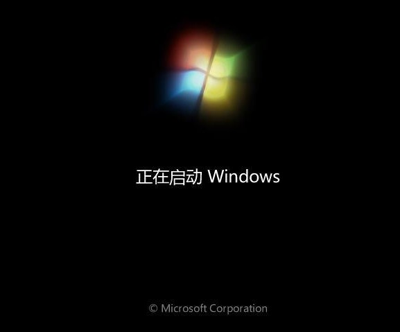 windows vista   2007年,微软推出vista操作系统,其开机画面与该