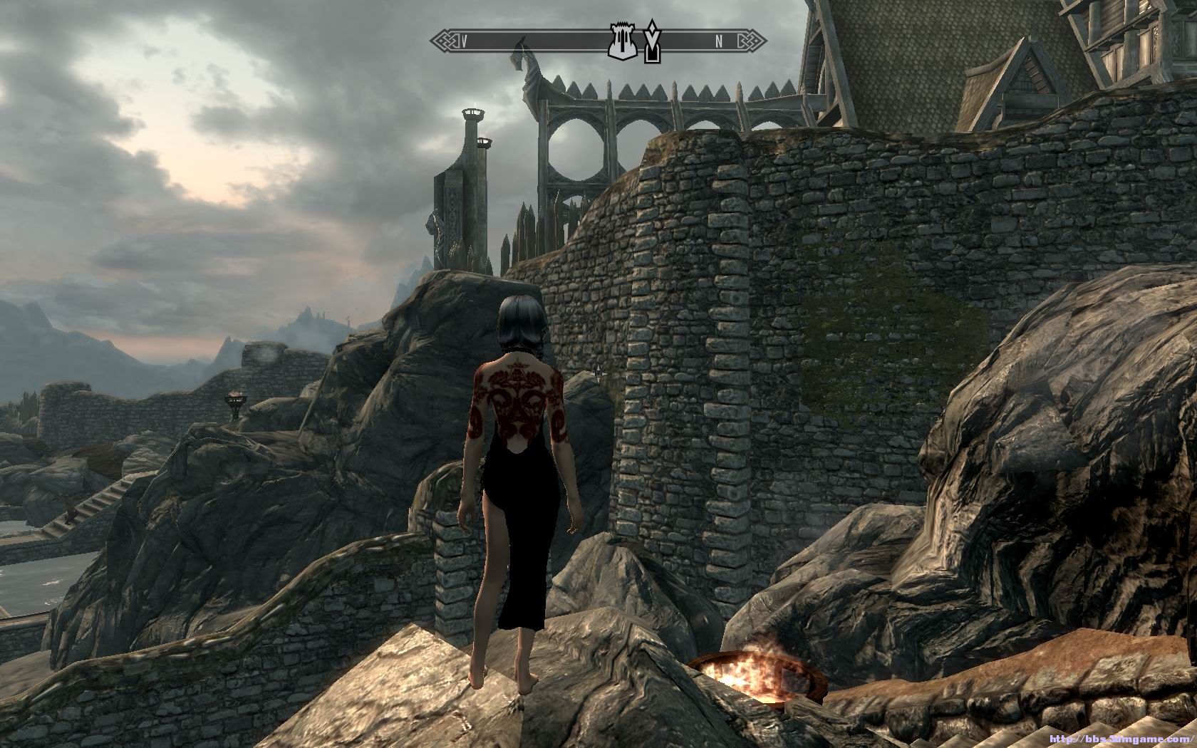 上古卷轴5天际老滚4移植衣服mod