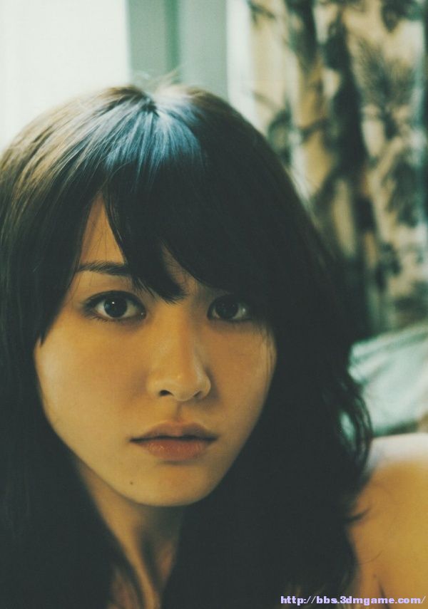 深夜发帖,《新垣结衣写真10年》出道十年 gakki最新写真集 每张都好