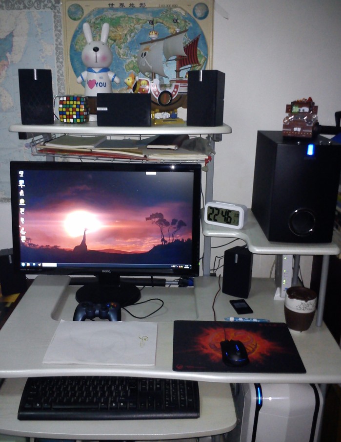 轻曝自己的打机环境,看看你们能认出几个物品