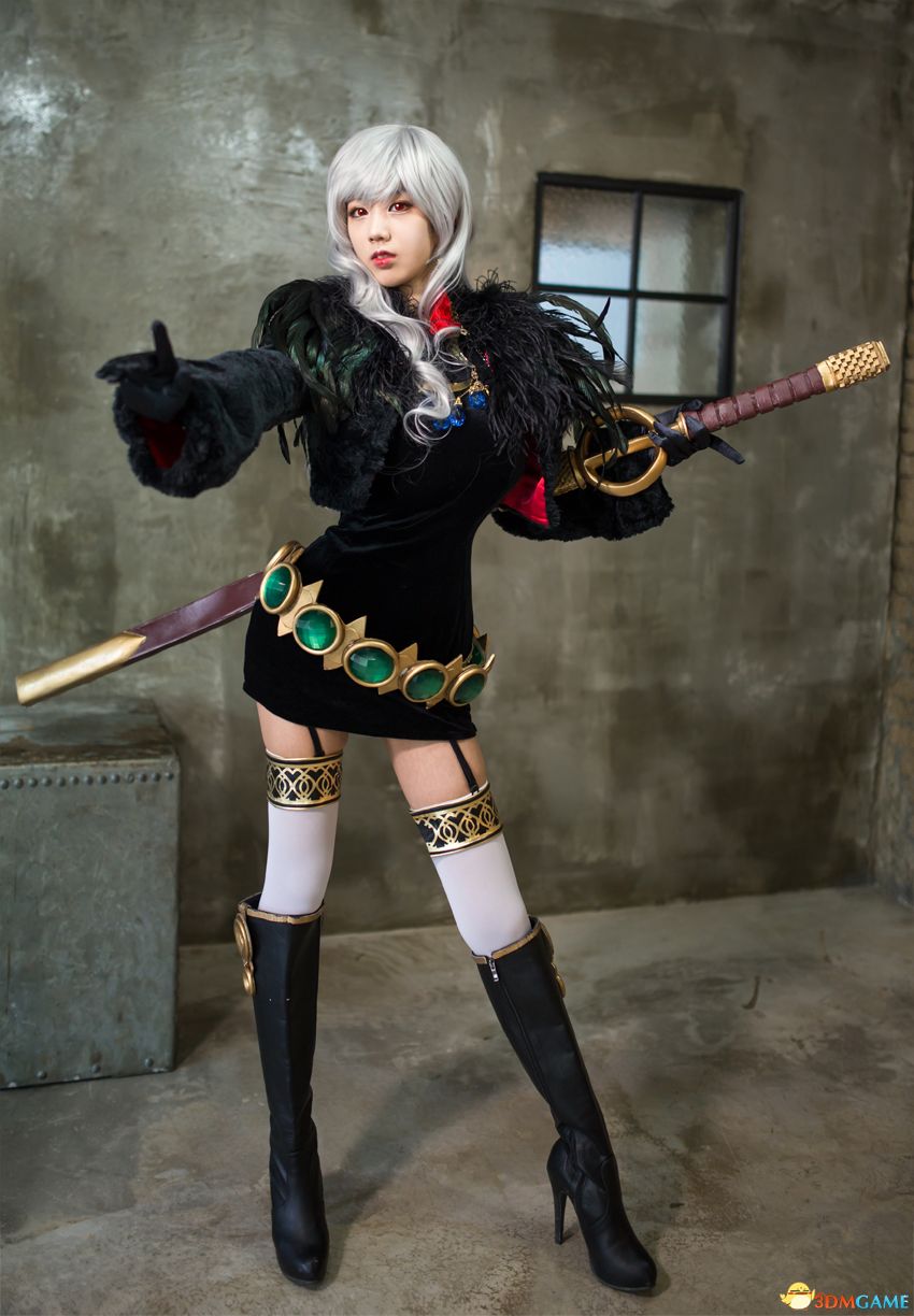 地下城与勇士女鬼剑士性感美腿丝袜美女cosplay