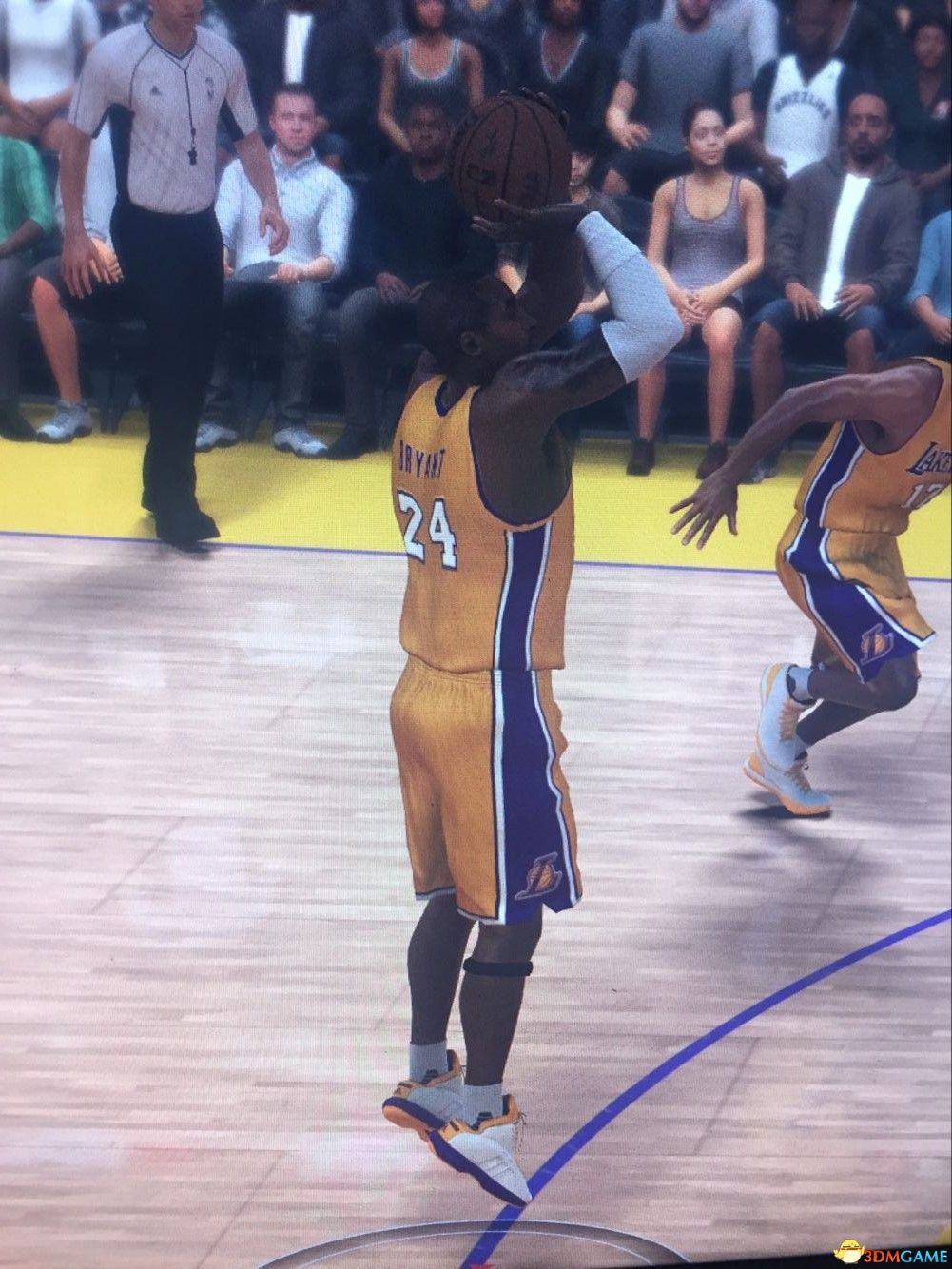 谁有科比0708赛季护臂