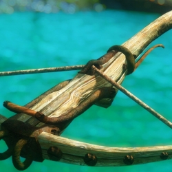 「木制弩弓-Wooden Crossbow」